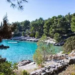 House Anka * Milna (Brac)