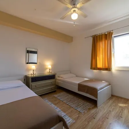 House Anka * Milna (Brac)