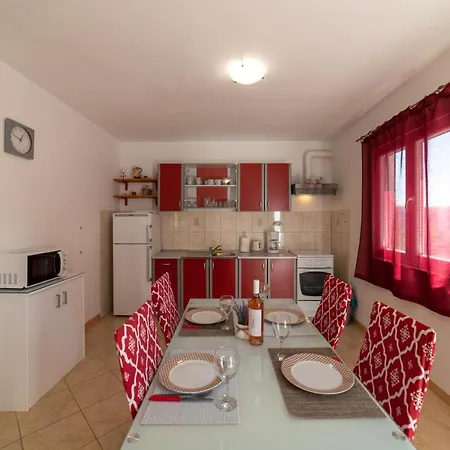 Сasa de vacaciones House Anka